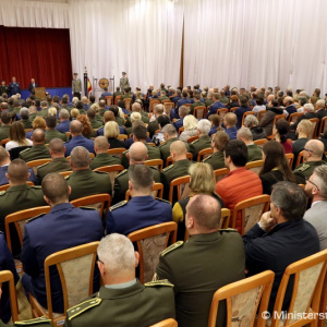 Zamestnanci rezortu obrany a profesionálni vojaci si pripomenuli odkaz 17. novembra