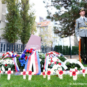 Minister Gajdoš vzdal úctu vojnovým veteránom