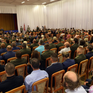 Zamestnanci rezortu obrany a profesionálni vojaci si pripomenuli 74. výročie Slovenského národného povstania a Deň Ústavy SR