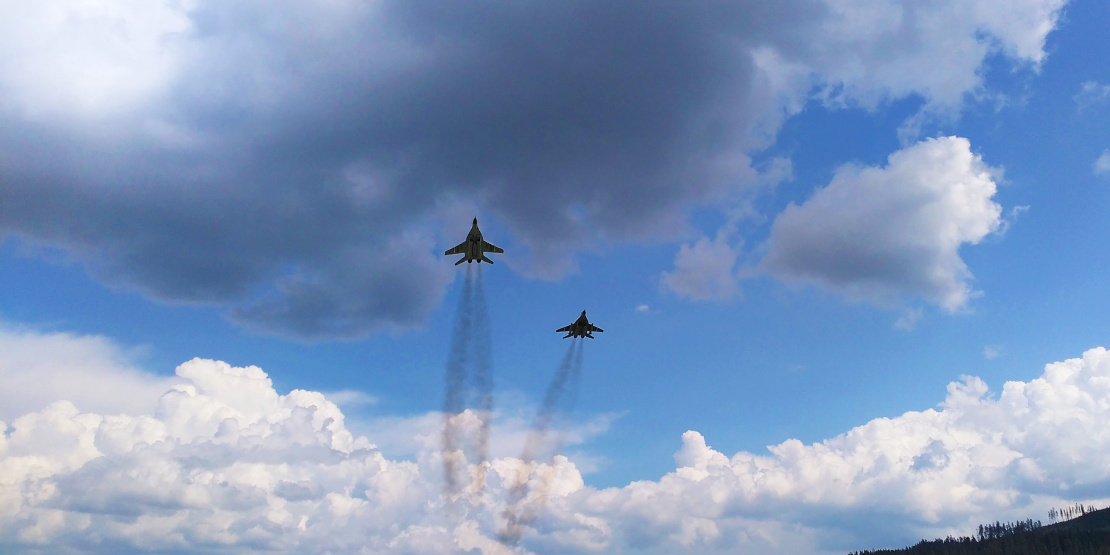 prelet stíhacích lietadiel MiG-29