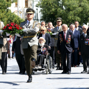 Minister obrany Peter Gajdoš si v Bratislave pripomenul 74. výročie Slovenského národného povstania 