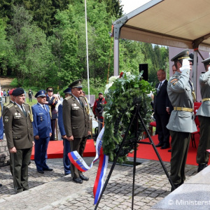 Minister Gajdoš si výročie ukončenia 2. svetovej vojny pripomenul v jednej z troch posledných oslobodených obcí na Slovensku
