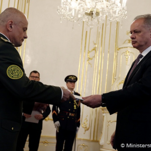 Prezident vymenoval do funkcie náčelníka Generálneho štábu OS SR genmjr. Zmeka