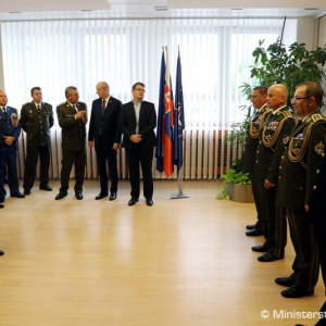 Prezident vymenoval do funkcie náčelníka Generálneho štábu OS SR genmjr. Zmeka