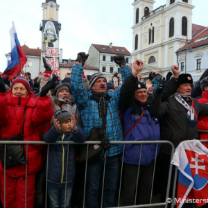 Minister Gajdoš odovzdal zlatej Anastasii Kuzminovej sľúbené prekvapenie, s celou rodinou si oddýchne v kúpeľoch