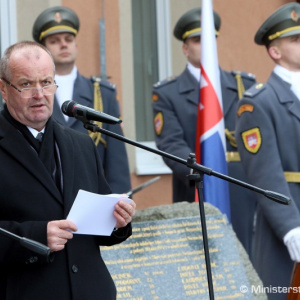Minister obrany P. Gajdoš vzdal hold rumunským vojakom, ktorí padli pri oslobodzovaní Slovenska