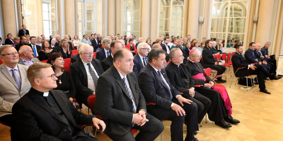 FIDESetRATIO2022-na web