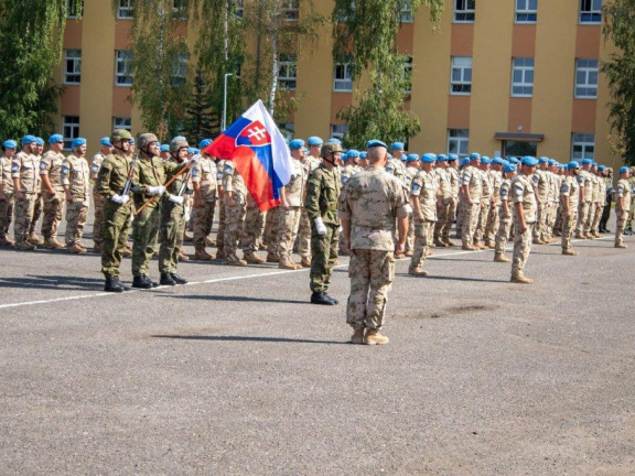 1_13.mpr UNFICYP -10
