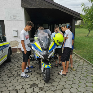 Policajna motorka