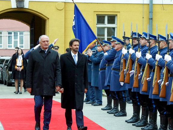 Plné pocty