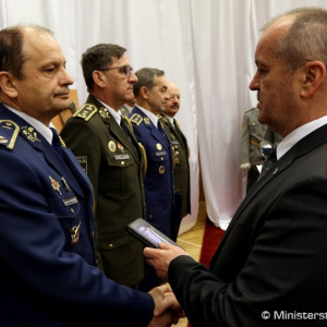 Zamestnanci rezortu obrany a profesionálni vojaci si pripomenuli 25. výročie vzniku Slovenskej republiky a Ozbrojených síl SR