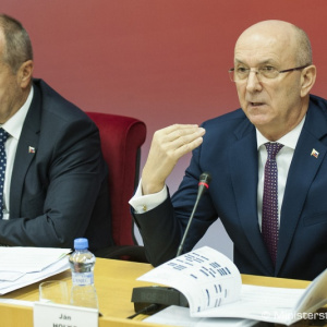 P. Gajdoš: Obrana a bezpečnosť nemôžu byť predmetom politického súboja