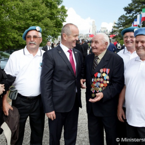 Minister Gajdoš si v rámci celoštátnej spomienkovej slávnosti uctil pamiatku generála M. R. Štefánika