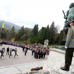Minister obrany Martin Glváč si pripomenul 70. výročie Karpatsko - duklianskej operácie