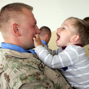 Minister Gajdoš privítal v Nitre vojakov po návrate z Cypru a Mali