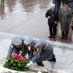 Minister Gajdoš vzdal úctu hrdinom Karpatsko-duklianskej operácie
