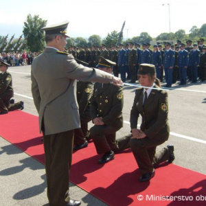 Pasovanie mečom do vojenskej hodnosti