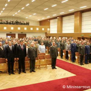 Oslavy 65. výročia SNP a Dňa ústavy SR na ministerstve obrany